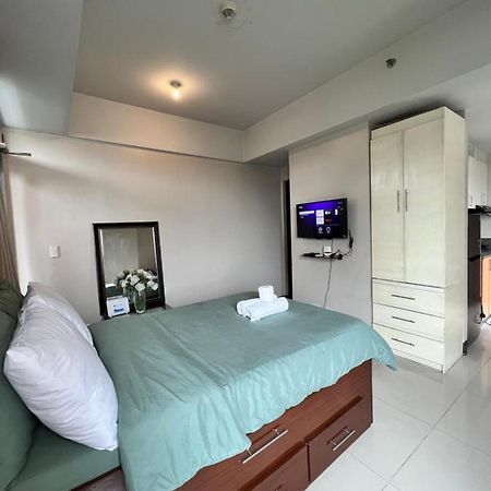 Manhattan Heights Tower D Aparthotel Manila Esterno foto