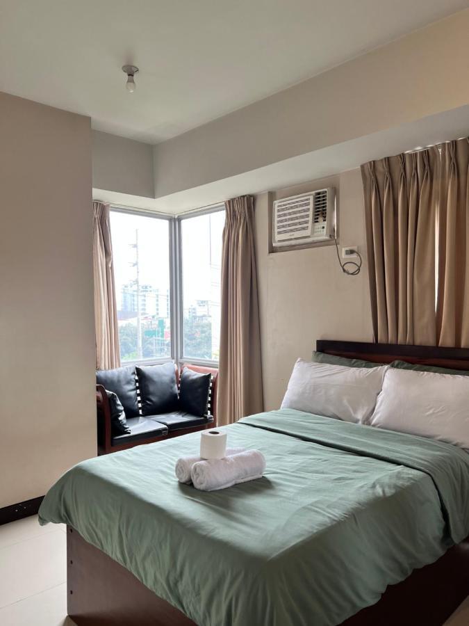 Manhattan Heights Tower D Aparthotel Manila Esterno foto